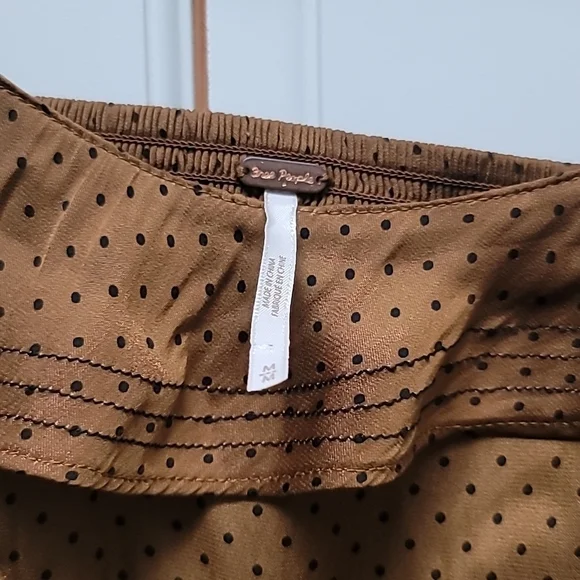 Off shoulder ruffle top - Picture 2 of 2